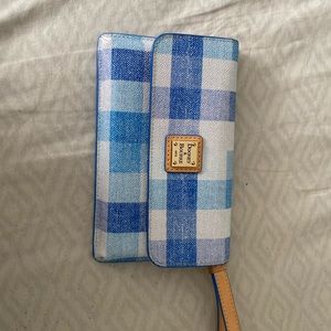 Dooney & Bourke Wristlet